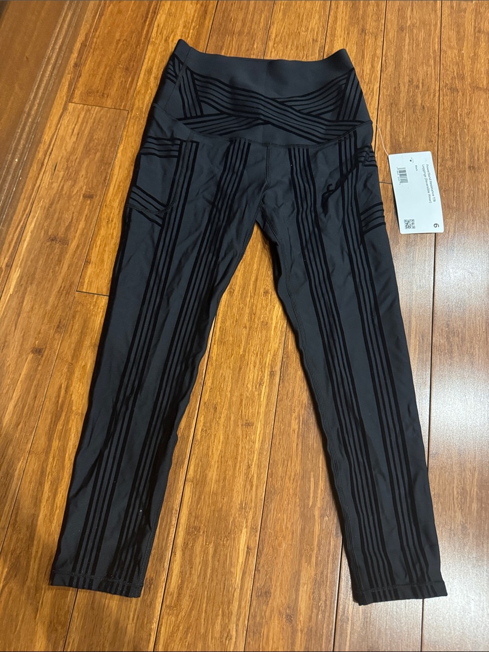 Black High-Waist Patterned Leggings - Women